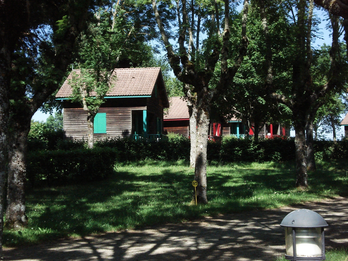 Camping du Viaduc des Fades Auvernia - Les Ancizes-Comps visuel 2/4 Camping du Viaduc des Fades Auvernia - Les Ancizes-Comps visuel 2/4