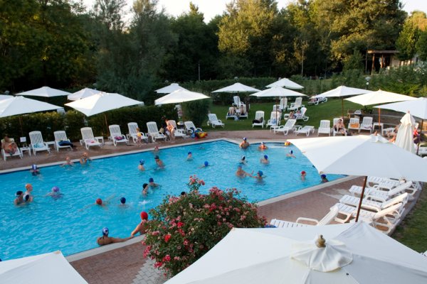 Flaminio Village Camping Bungalow Park Lacio - Rome visuel 2/11 Flaminio Village Camping Bungalow Park Lacio - Rome visuel 2/11