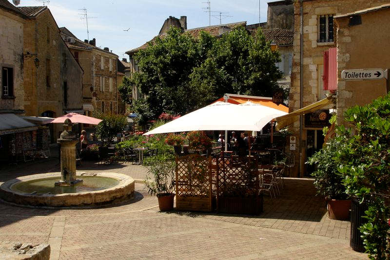 Fontaine du Roc Aquitania - Villeréal visuel 9/11