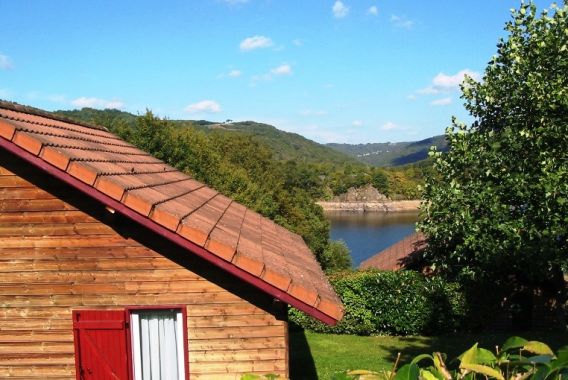 Hameau de chalets de la Chazotte Auvernia - Saint-Jacques-d'Ambur visuel 7/8 Hameau de chalets de la Chazotte Auvernia - Saint-Jacques-d'Ambur visuel 7/8