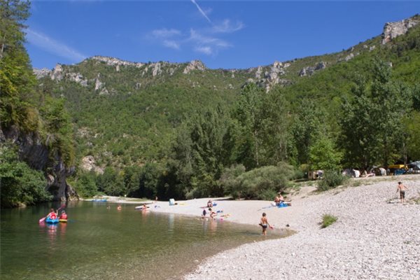 La Blaquière Languedoc-Rosellón - Les Vignes visuel 2/11 La Blaquière Languedoc-Rosellón - Les Vignes visuel 2/11