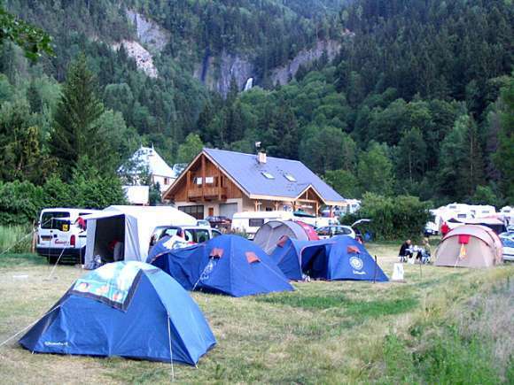 La Cascade Ródano-Alpes - Vénosc visuel 3/4 La Cascade Ródano-Alpes - Vénosc visuel 3/4