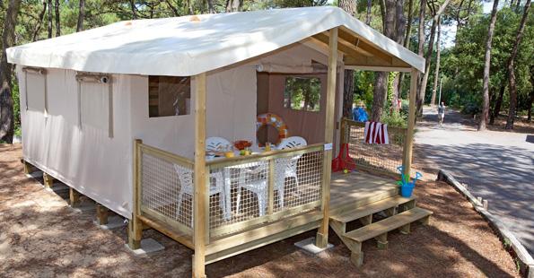 La Genèse Domaine Naturiste - Languedoc-Rosellón - Méjannes-le-Clap visuel 4/9 La Genèse Domaine Naturiste - Languedoc-Rosellón - Méjannes-le-Clap visuel 4/9