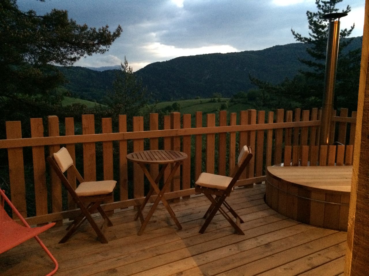 Là Haut Ródano-Alpes - La Thuile visuel 2/5 Là Haut Ródano-Alpes - La Thuile visuel 2/5