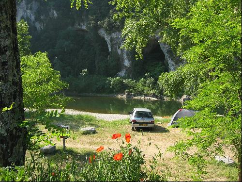La Rouvière Ródano-Alpes - Vallon-Pont-d'Arc visuel 1/3 La Rouvière Ródano-Alpes - Vallon-Pont-d'Arc visuel 1/3