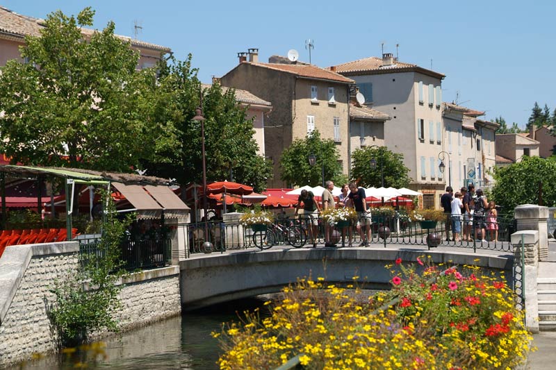 La Sorguette Provenza-Alpes-Costa Azul - L'Isle-sur-la-Sorgue visuel 8/11 La Sorguette Provenza-Alpes-Costa Azul - L'Isle-sur-la-Sorgue visuel 8/11