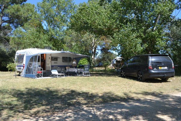 La Sousta Languedoc-Rosellón - Remoulins visuel 5/5 La Sousta Languedoc-Rosellón - Remoulins visuel 5/5