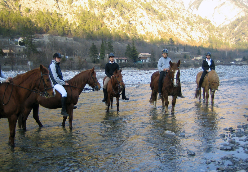 L'Amitié Provenza-Alpes-Costa Azul - Touët-sur-Var visuel 2/7 L'Amitié Provenza-Alpes-Costa Azul - Touët-sur-Var visuel 2/7