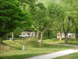 Le Bois de Cornage Ródano-Alpes - Vizille visuel 2/4 Le Bois de Cornage Ródano-Alpes - Vizille visuel 2/4