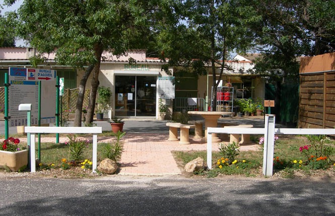 Le Capricorne Provenza-Alpes-Costa Azul - Hyères visuel 1/1 Le Capricorne Provenza-Alpes-Costa Azul - Hyères visuel 1/1