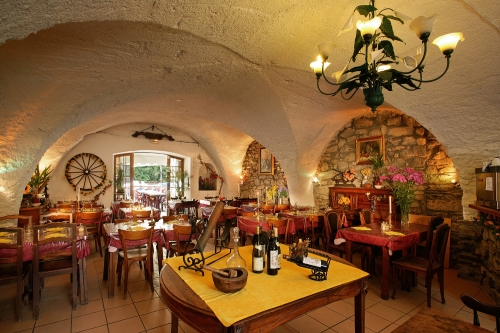 Le Château de Rochetaillée Ródano-Alpes - Le Bourg-d'Oisans visuel 4/11 Le Château de Rochetaillée Ródano-Alpes - Le Bourg-d'Oisans visuel 4/11