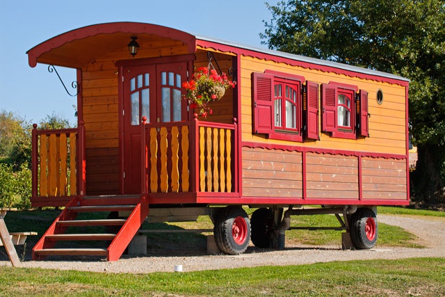 Le Domaine des Grandes Côtes Auvernia - Target visuel 3/7 Le Domaine des Grandes Côtes Auvernia - Target visuel 3/7