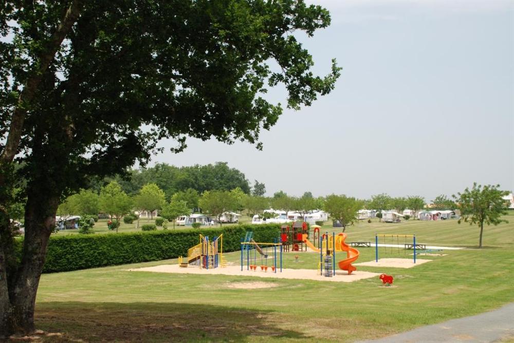 Le Logis du Breuil Poitou-Charentes - Saint-Augustin visuel 9/10 Le Logis du Breuil Poitou-Charentes - Saint-Augustin visuel 9/10