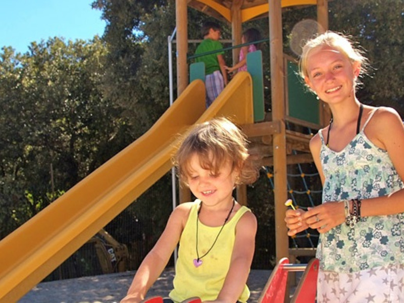 Le Méditerranée Provenza-Alpes-Costa Azul - Hyères visuel 4/5 Le Méditerranée Provenza-Alpes-Costa Azul - Hyères visuel 4/5