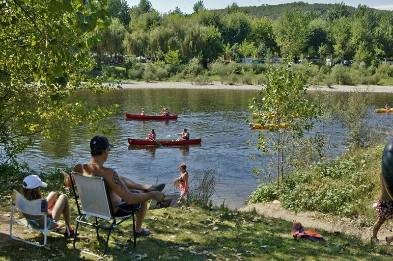 Le Perpetuum Aquitania - Domme visuel 11/15 Le Perpetuum Aquitania - Domme visuel 11/15