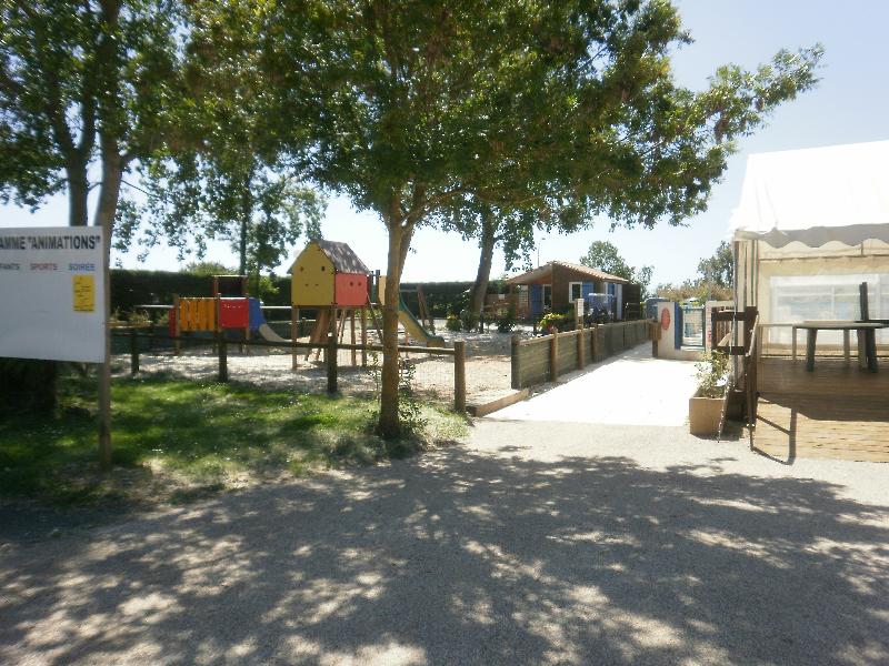 Le Port de Moricq Países del Loira - Angles visuel 5/10 Le Port de Moricq Países del Loira - Angles visuel 5/10