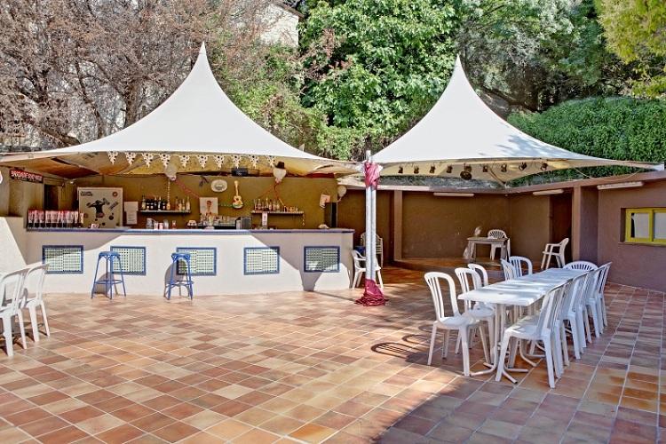 Le Saint Louis Provenza-Alpes-Costa Azul - La Roquette-sur-Siagne visuel 3/9 Le Saint Louis Provenza-Alpes-Costa Azul - La Roquette-sur-Siagne visuel 3/9