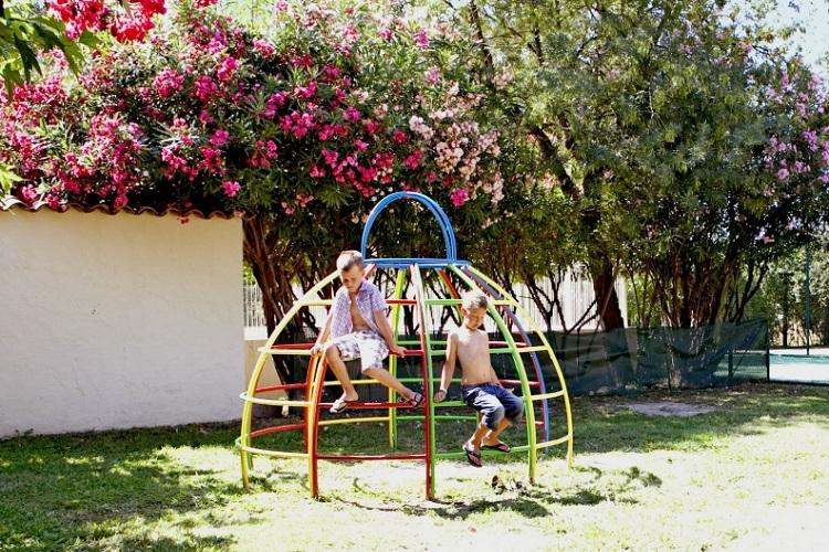 Le Saint Louis Provenza-Alpes-Costa Azul - La Roquette-sur-Siagne visuel 5/9 Le Saint Louis Provenza-Alpes-Costa Azul - La Roquette-sur-Siagne visuel 5/9