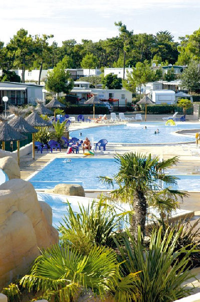 Le Tropicana Países del Loira - Saint-Jean-de-Monts visuel 6/12 Le Tropicana Países del Loira - Saint-Jean-de-Monts visuel 6/12