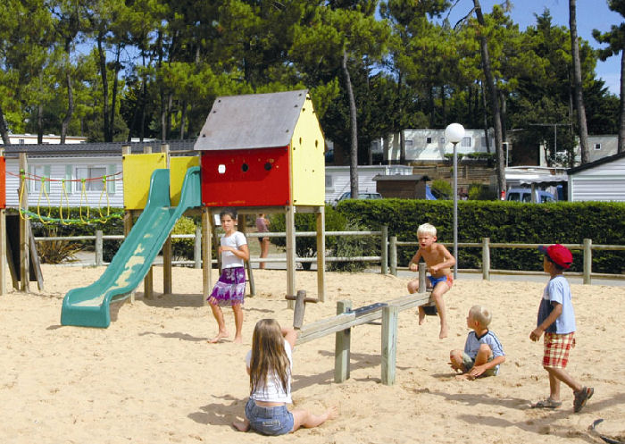 Le Tropicana Países del Loira - Saint-Jean-de-Monts visuel 8/12 Le Tropicana Países del Loira - Saint-Jean-de-Monts visuel 8/12