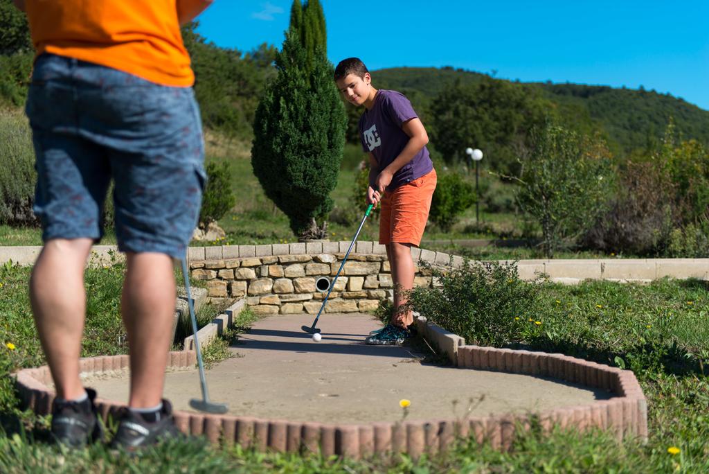 Les Bastets Ródano-Alpes - Marsanne visuel 11/11 Les Bastets Ródano-Alpes - Marsanne visuel 11/11