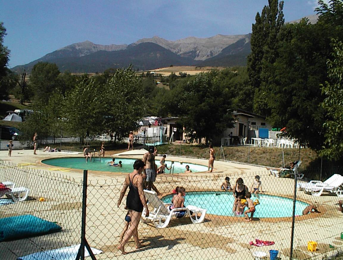 Les Cariamas Provenza-Alpes-Costa Azul - Châteauroux-les-Alpes visuel 2/4 Les Cariamas Provenza-Alpes-Costa Azul - Châteauroux-les-Alpes visuel 2/4