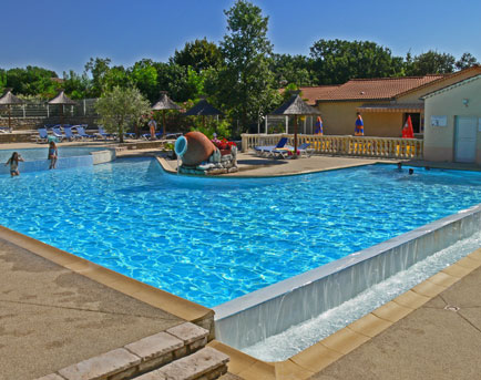 Les Cigales Ródano-Alpes - Berrias et Casteljau visuel 2/7 Les Cigales Ródano-Alpes - Berrias et Casteljau visuel 2/7