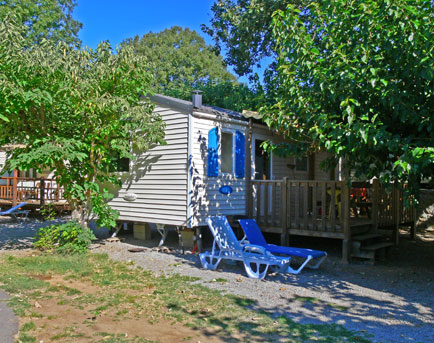 Les Cigales Ródano-Alpes - Berrias et Casteljau visuel 4/7 Les Cigales Ródano-Alpes - Berrias et Casteljau visuel 4/7