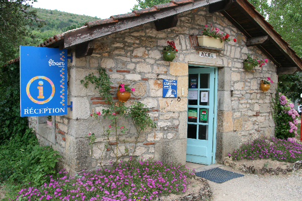 Les Gorges de l'Aveyron Mediodía-Pirineos - Saint-Antonin-Noble-Val visuel 4/14 Les Gorges de l'Aveyron Mediodía-Pirineos - Saint-Antonin-Noble-Val visuel 4/14