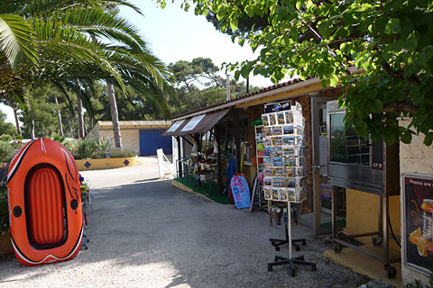 Les Pins Maritimes Provenza-Alpes-Costa Azul - Hyères visuel 10/10 Les Pins Maritimes Provenza-Alpes-Costa Azul - Hyères visuel 10/10