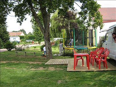 Les Platanes Bourgogne - Charny visuel 9/10