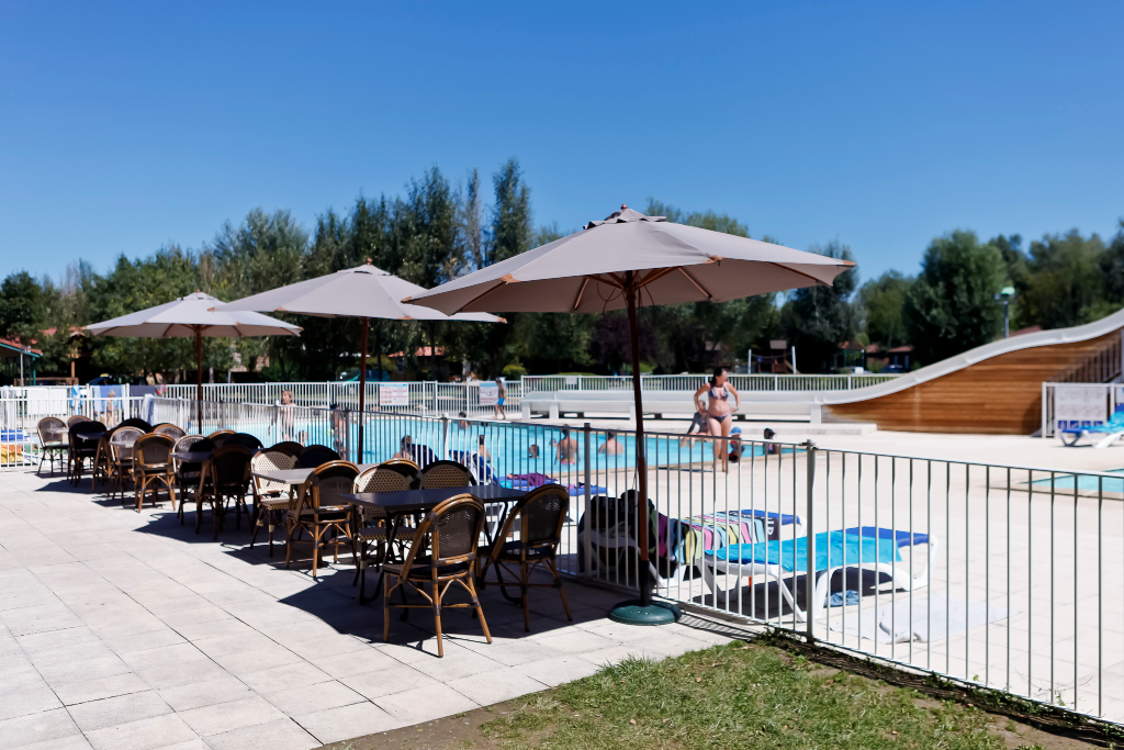 Les Portes du Beaujolais Ródano-Alpes - Anse visuel 9/9 Les Portes du Beaujolais Ródano-Alpes - Anse visuel 9/9