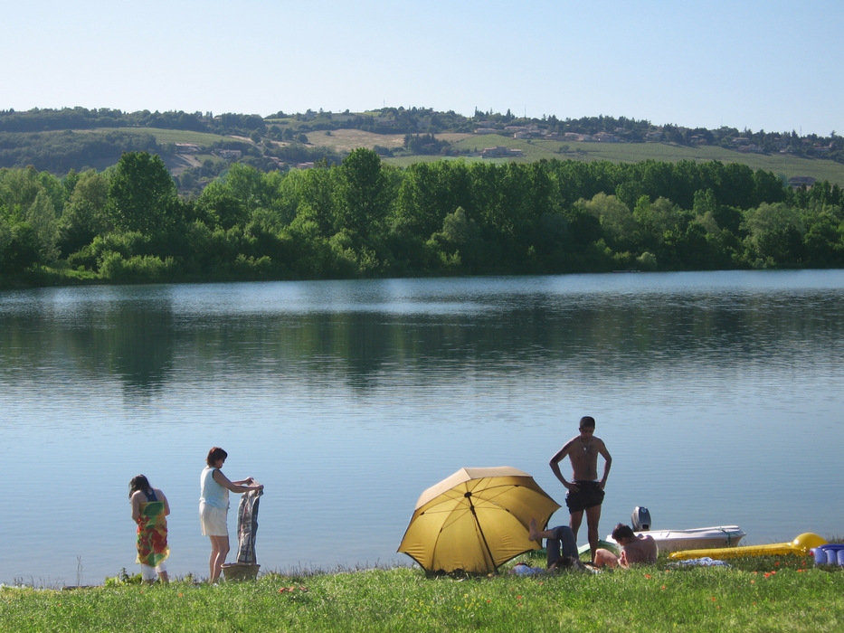 Les Portes du Beaujolais Ródano-Alpes - Anse visuel 6/9 Les Portes du Beaujolais Ródano-Alpes - Anse visuel 6/9