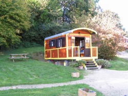 Les Roulottes des Korrigans Bretaña - Brasparts visuel 1/10 Les Roulottes des Korrigans Bretaña - Brasparts visuel 1/10