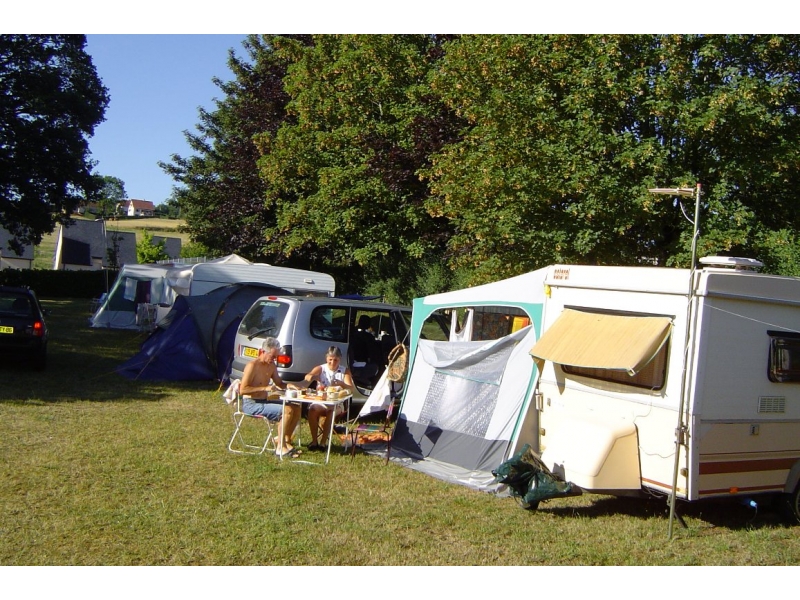 l'Etang aux Hirondelles Auvernia - Marcolès visuel 2/4 l'Etang aux Hirondelles Auvernia - Marcolès visuel 2/4