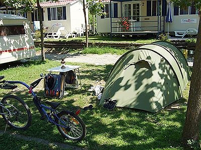 Lido di Monvalle Lombardía - Monvalle visuel 8/9 Lido di Monvalle Lombardía - Monvalle visuel 8/9