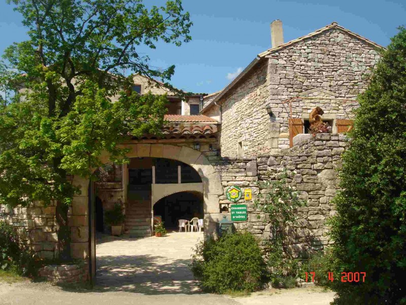 Mas de Linde Languedoc-Rosellón - Montclus visuel 2/4 Mas de Linde Languedoc-Rosellón - Montclus visuel 2/4