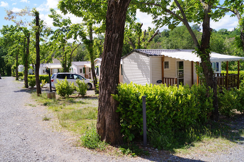 Mazet Plage Ródano-Alpes - Berrias et Casteljau visuel 7/9 Mazet Plage Ródano-Alpes - Berrias et Casteljau visuel 7/9