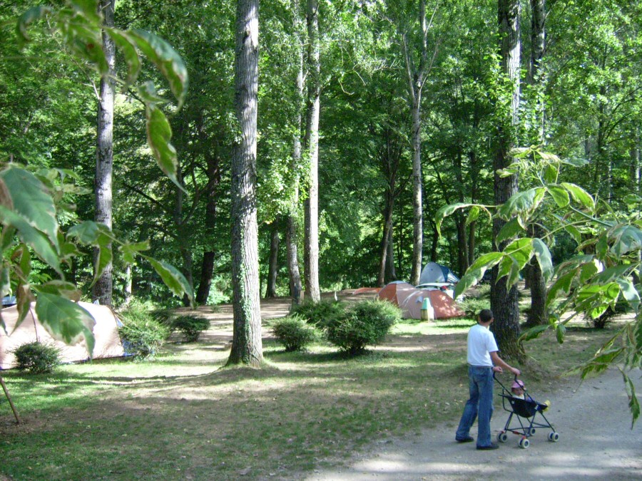 Nature et Rivière Languedoc-Rosellón - Sainte-Énimie visuel 3/11 Nature et Rivière Languedoc-Rosellón - Sainte-Énimie visuel 3/11