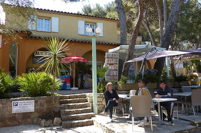 Olbia Provenza-Alpes-Costa Azul - Hyères visuel 4/10 Olbia Provenza-Alpes-Costa Azul - Hyères visuel 4/10