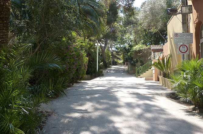 Olbia Provenza-Alpes-Costa Azul - Hyères visuel 5/10 Olbia Provenza-Alpes-Costa Azul - Hyères visuel 5/10