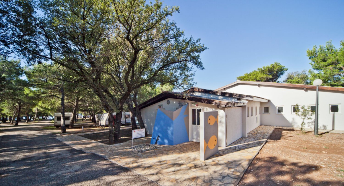 Paklenica Dalmacia - Starigrad visuel 6/10