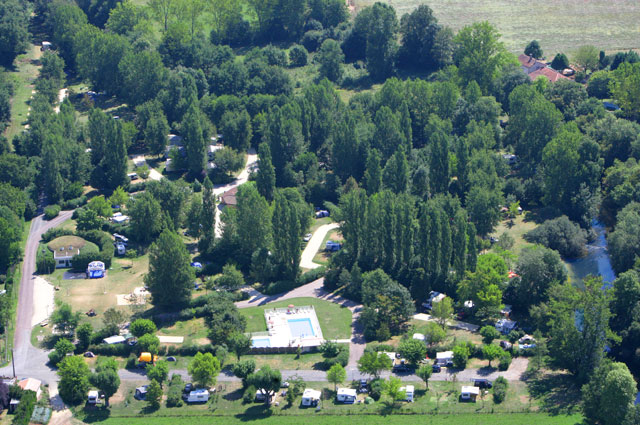 Peyrelevade Aquitania - Brantôme visuel 3/9 Peyrelevade Aquitania - Brantôme visuel 3/9