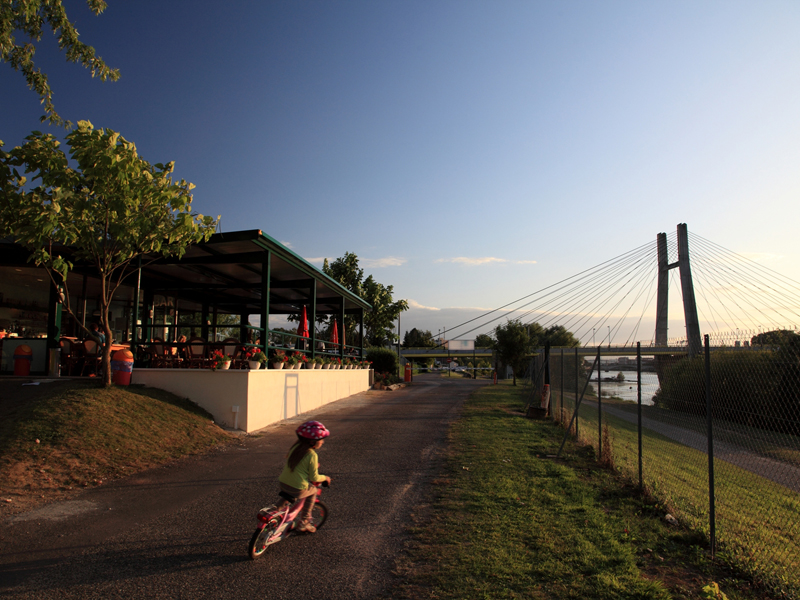 Pont de Bourgogne Bourgogne - Saint-Marcel visuel 10/11 Pont de Bourgogne Bourgogne - Saint-Marcel visuel 10/11