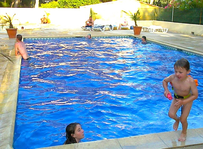 Provence Camping Provenza-Alpes-Costa Azul - Lambesc visuel 3/4