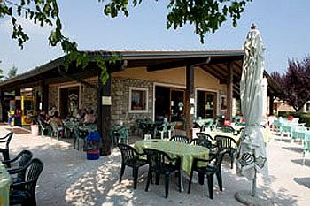 Tiglio Lombardía - Sirmione visuel 6/10 Tiglio Lombardía - Sirmione visuel 6/10