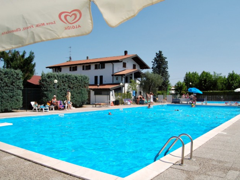 Trevisago Lombardía - Moniga del Garda visuel 2/8 Trevisago Lombardía - Moniga del Garda visuel 2/8