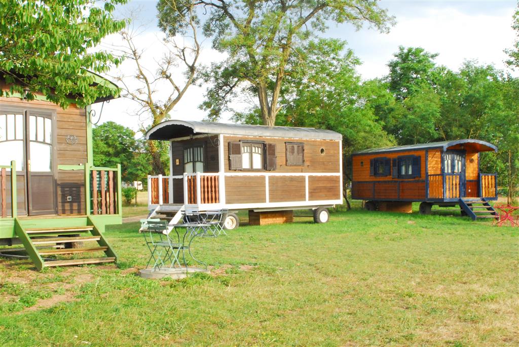 Village Toue des Demoiselles Auvernia - Chassenard visuel 5/7 Village Toue des Demoiselles Auvernia - Chassenard visuel 5/7