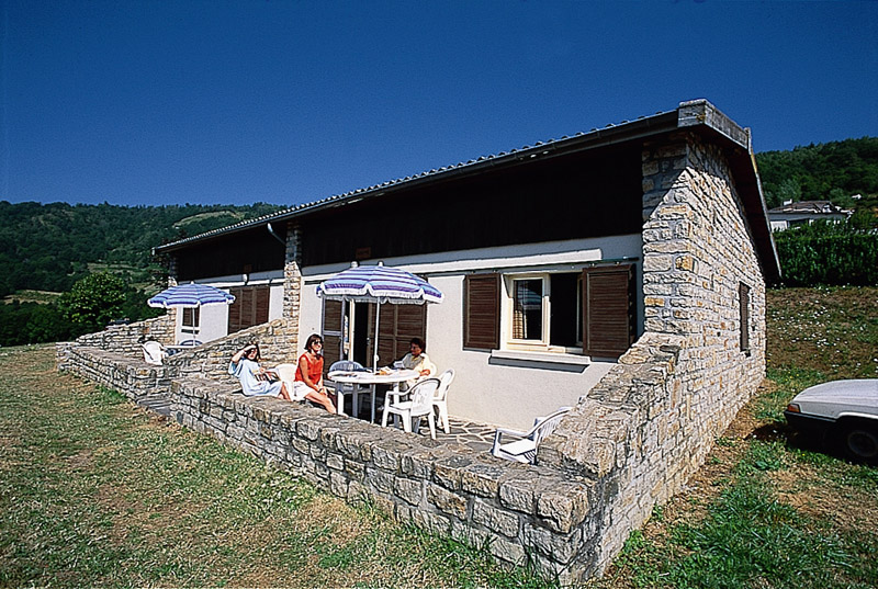 Village Vacances de Lanau Auvernia - Neuvéglise visuel 2/4 Village Vacances de Lanau Auvernia - Neuvéglise visuel 2/4