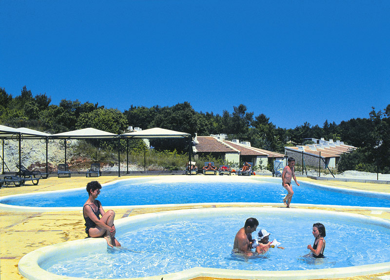 Village Vacances La Jaumière centro valle - Murs visuel 2/4 Village Vacances La Jaumière centro valle - Murs visuel 2/4